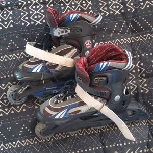 Roller blades